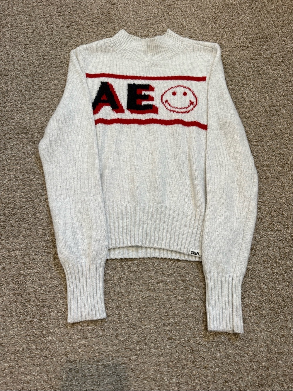 American Eagle Outfitters Cream Crewneck Sweater with Red and Black Graphic